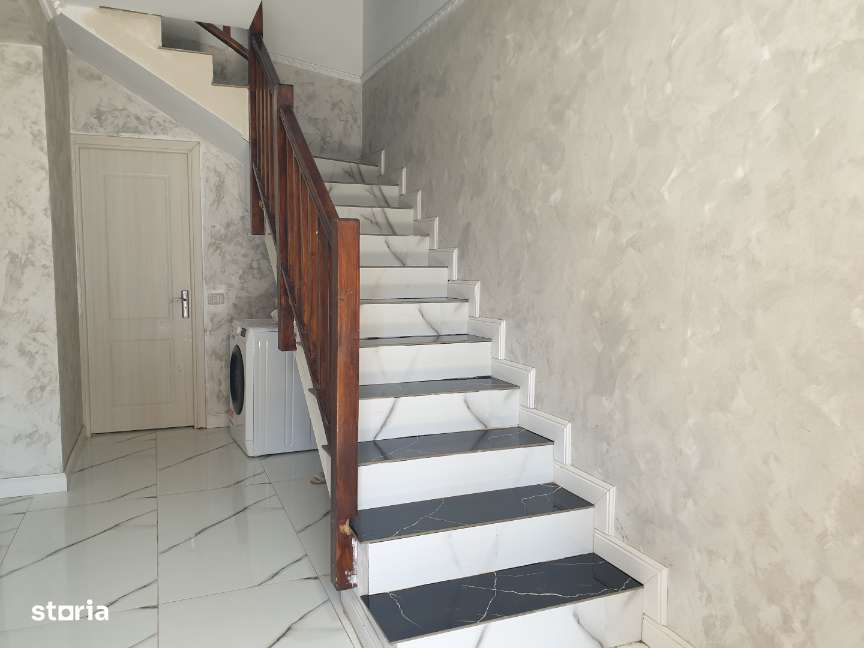 IASI – REDIU - Casa individuala parter + etaj +pod - Vedere spre Copou-5