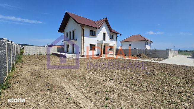 Casa Individuala Intabulata cu 700 mp de curte, in Cristian-1