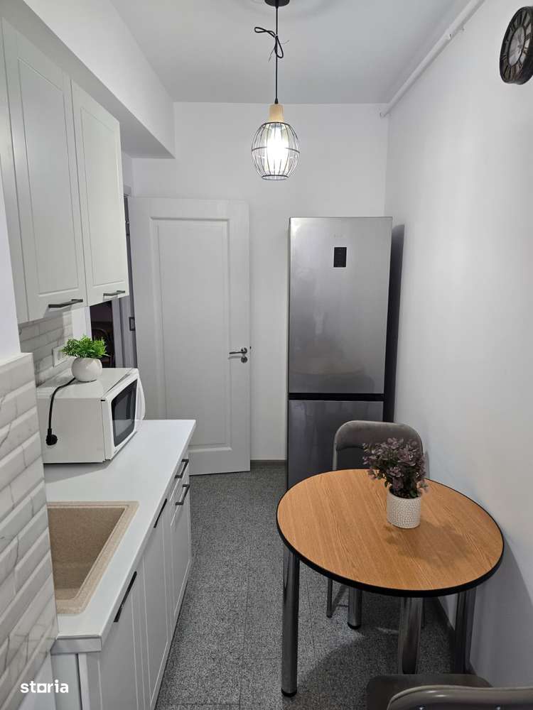 Apartament 2 camere, ultracentral, loc de parcare subteran - Imagine principală: 5/7