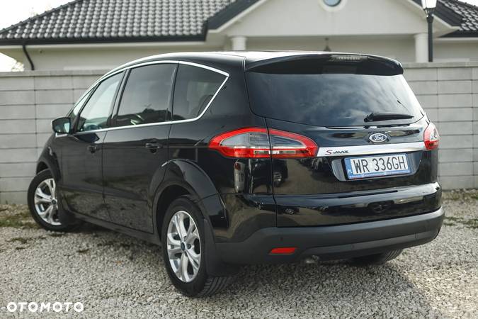 Ford S-Max 2.0 TDCi DPF Titanium X - 17