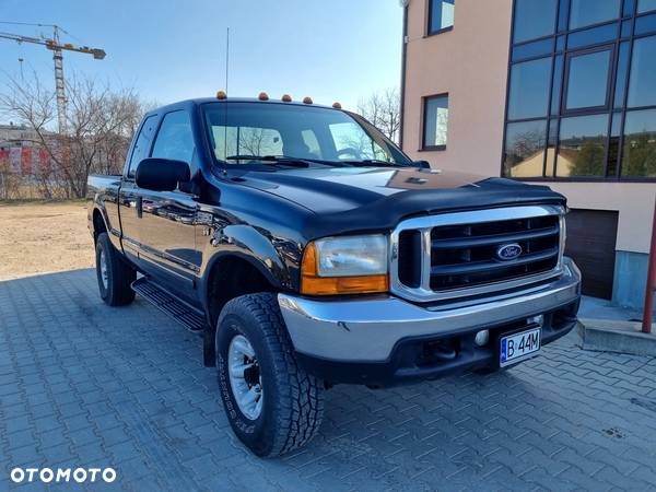 Ford F350 - 1