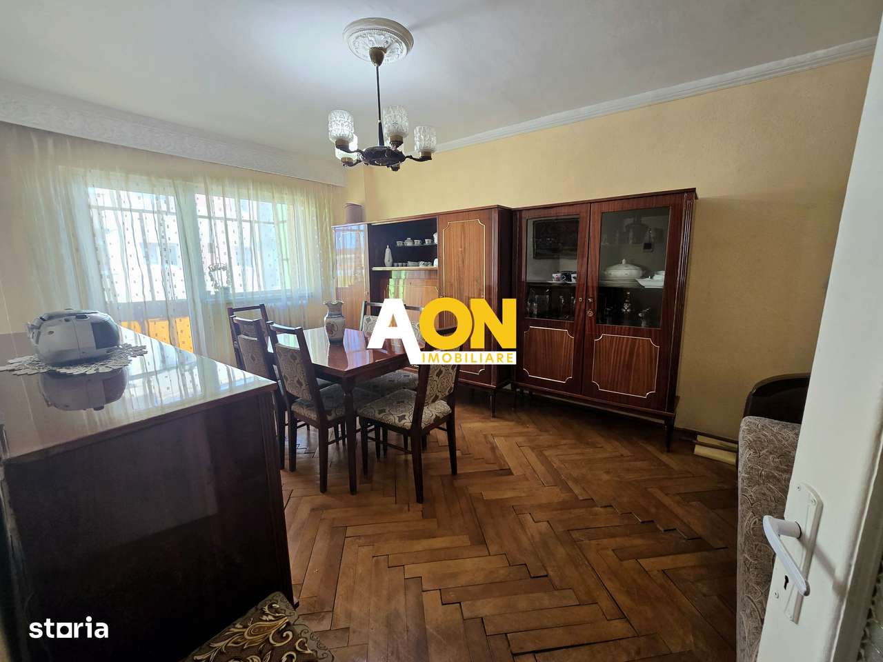 Apartament 3 Camere, 2 Bai, 2 Balcoane, Zona Cetate-6