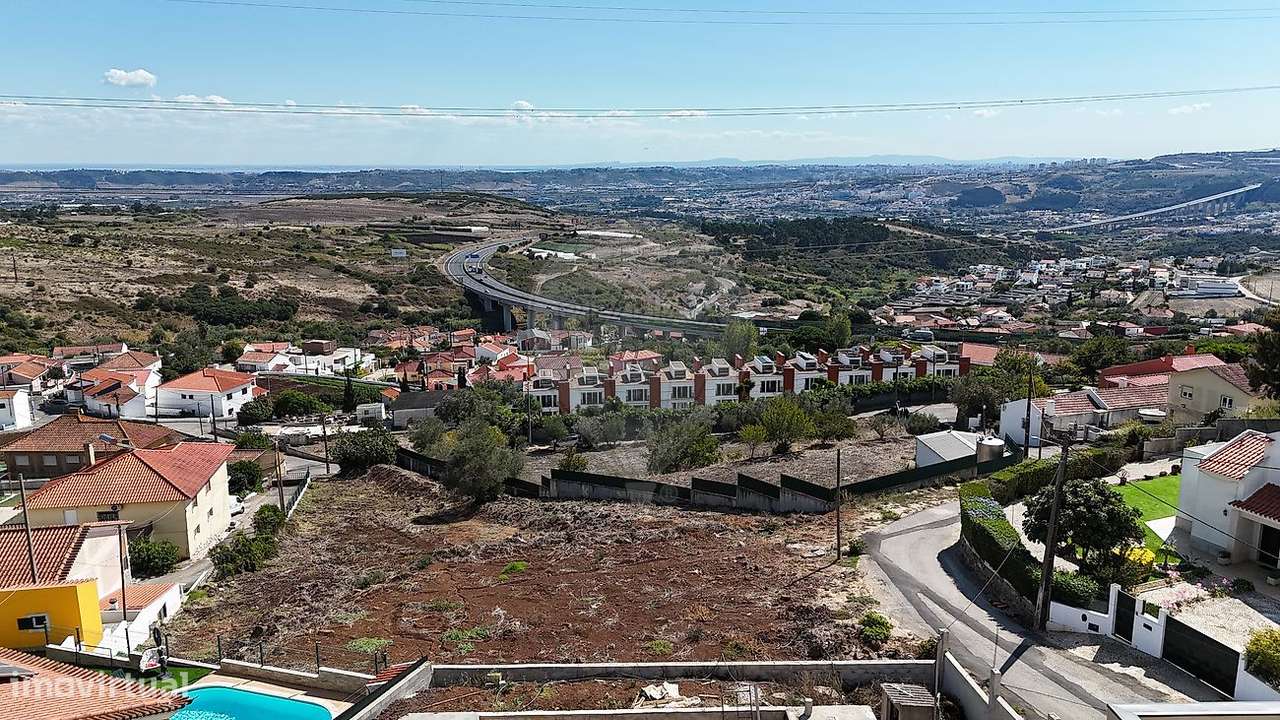 Moradia T4 para venda-5