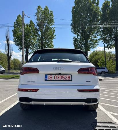 Audi Q5 55 TFSIe quattro S tronic S line - 5