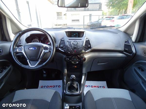 Ford EcoSport - 10