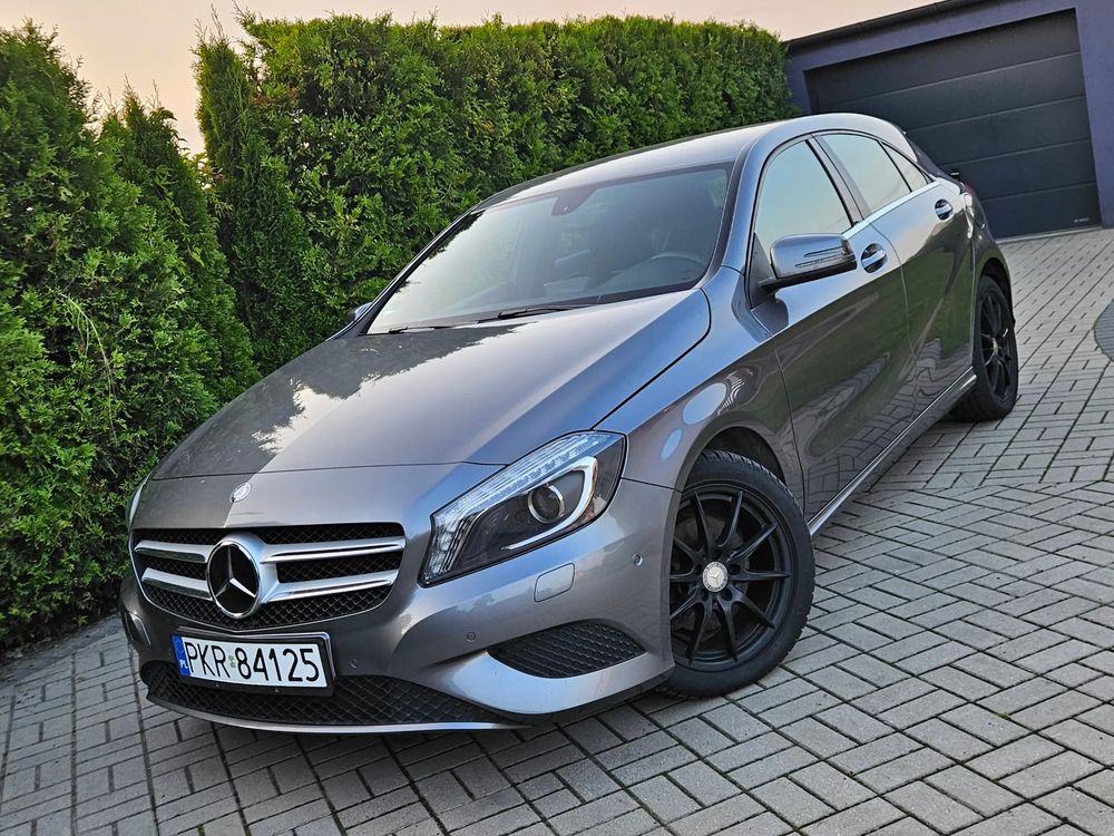 Mercedes-Benz A W176 (2012-) 200 (BlueEFFICIENCY) Urban 2012