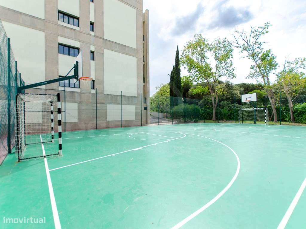 T3 no Luxuoso condomínio Villa Restelo-34
