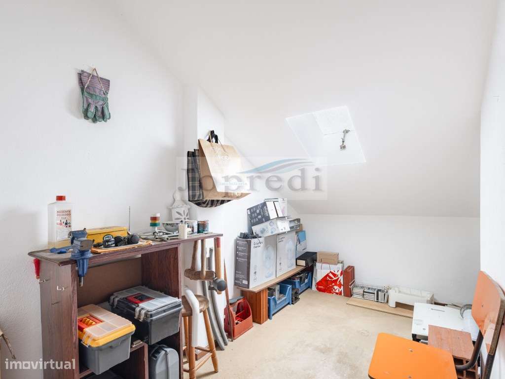 T2 + 5 Duplex Centro de Carcavelos-22