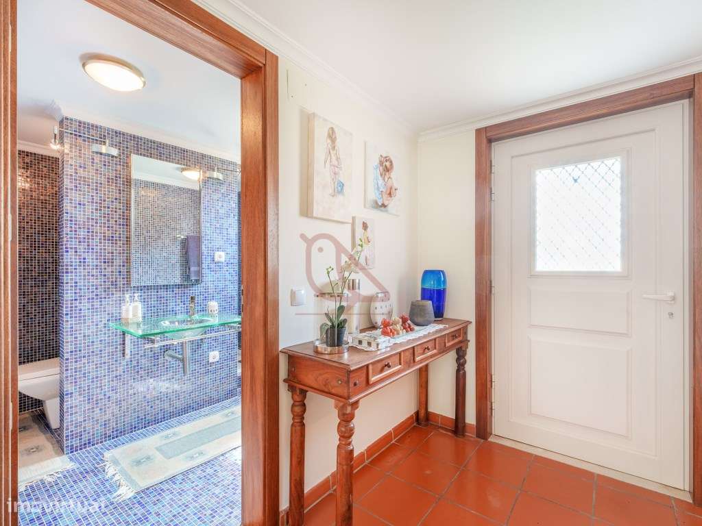 Propriedade Exclusiva em Alfeizerão: Elegância, Potencial Turístico...-56