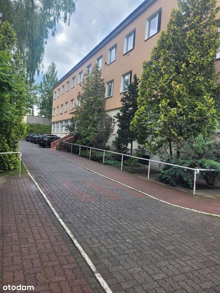 Piętro w budynku biurowym w czytelnej - Pełny obrazek: 4/12