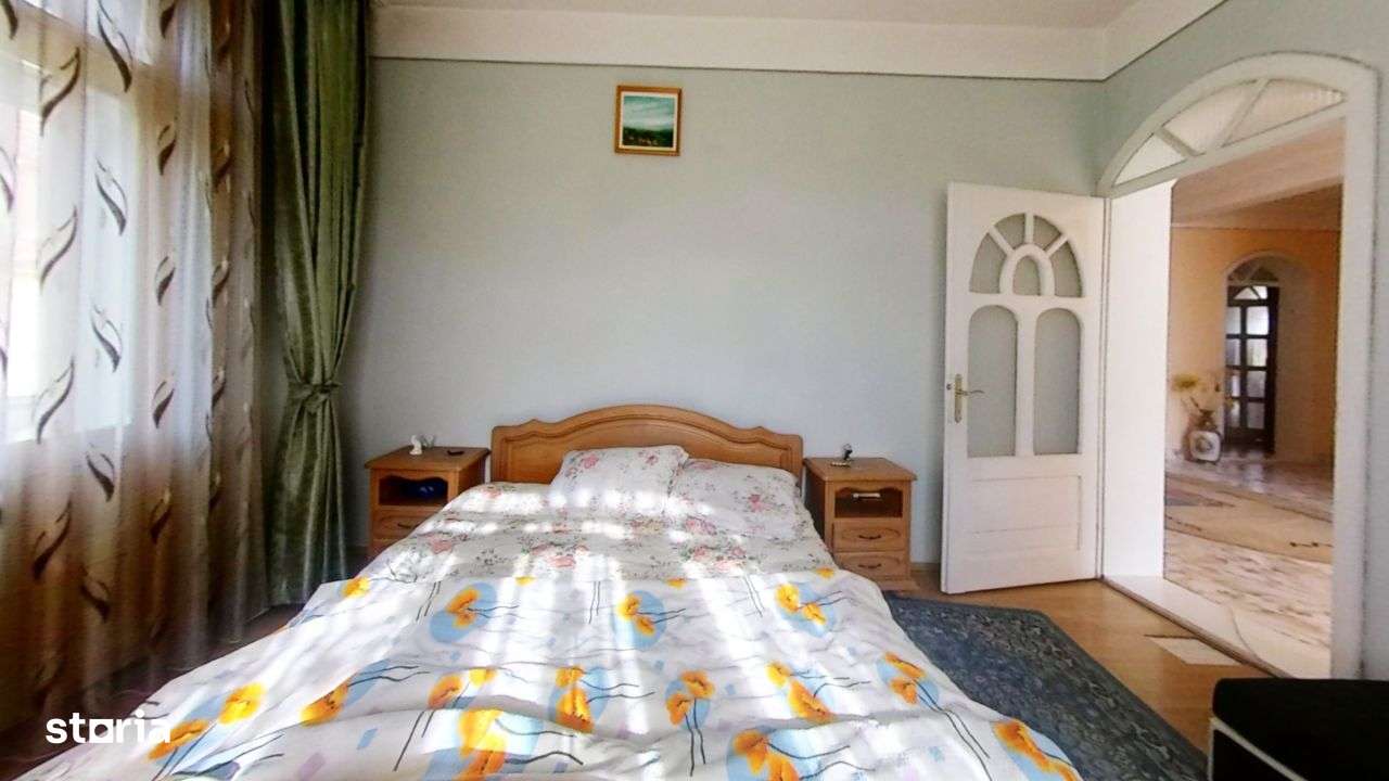 Casa mare Baile Felix pretabila pensiune-11