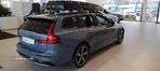 Volvo V60 2.0 B4 Plus Dark Auto - 7