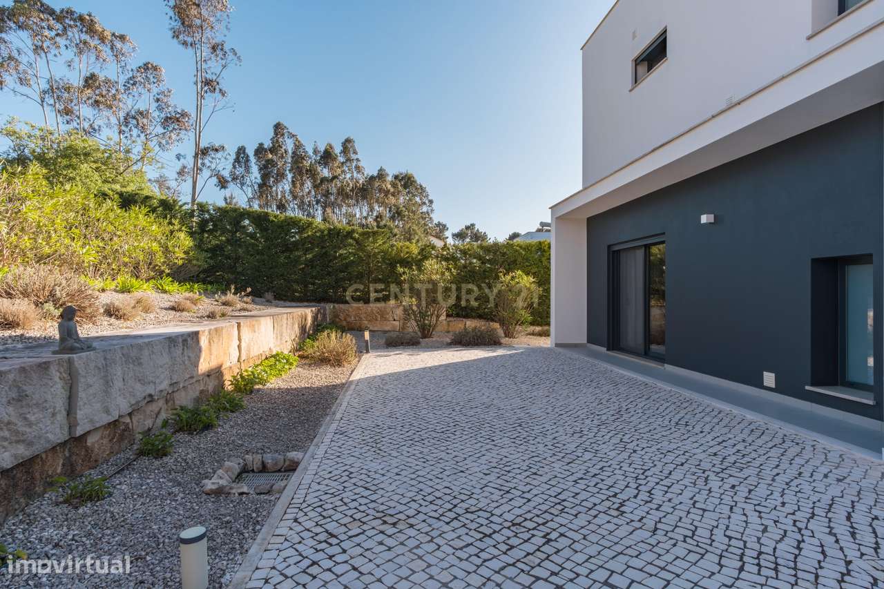 Moradia T3 Premium com Piscina Aquecida | Nadadouro – Costa de Prata-24