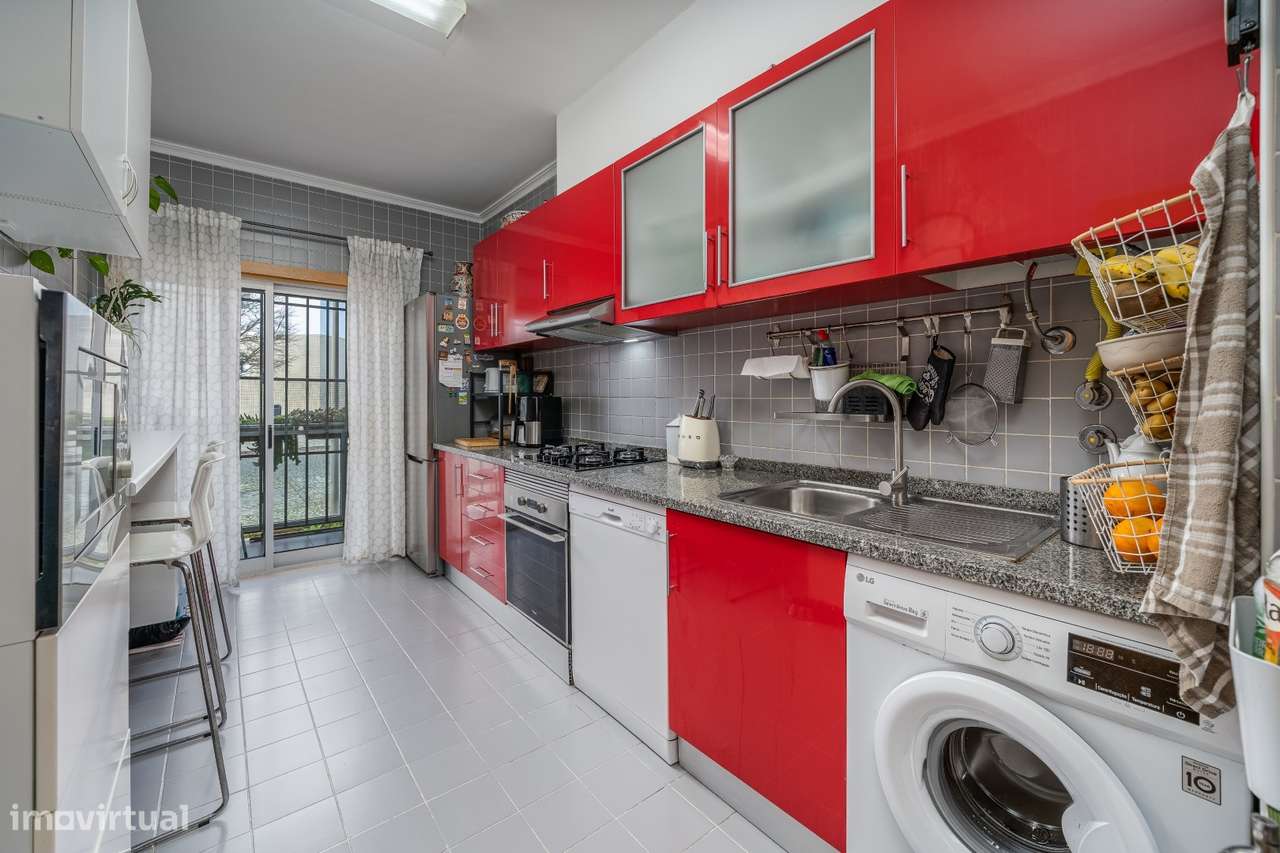 Apartamento T3 com garagem-10