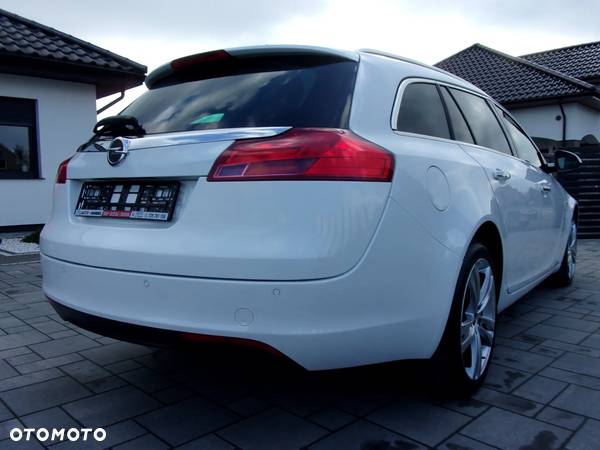 Opel Insignia 2.0 CDTI Cosmo - 11