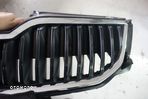 ATRAPA GRILL SKODA OCTAVIA III 15R.  5E0 - 3