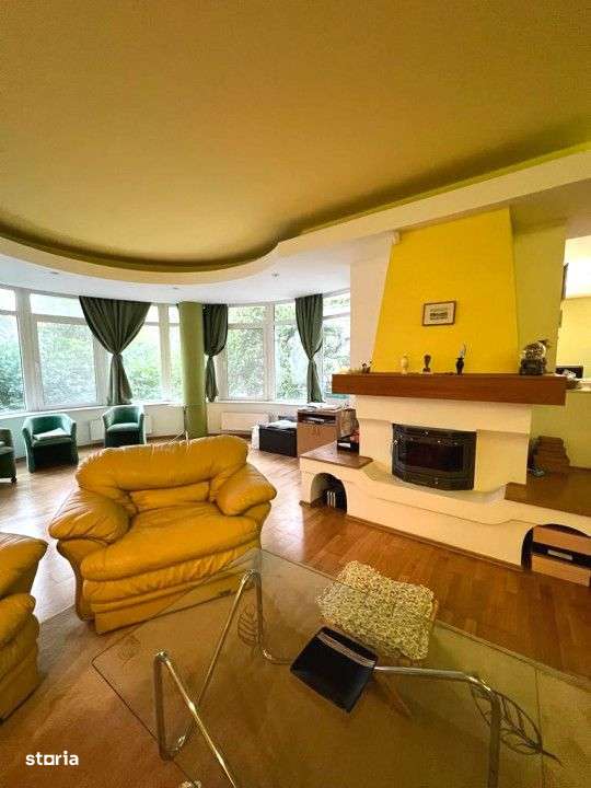 FALEZA NORD |  VILA SPATIOASA | S+P+1+M. - Imagine principală: 3/12