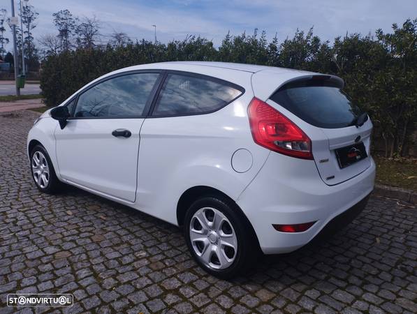 Ford FIESTA - 5