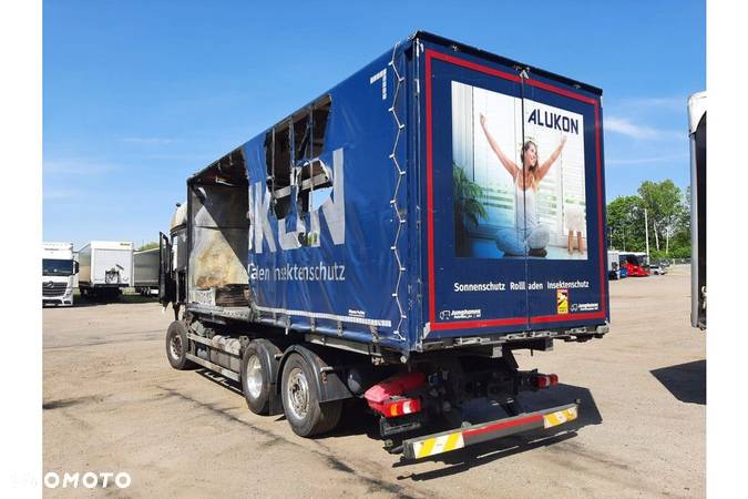 Mercedes-Benz ACTROS 963 / EURO 6 / BRANDSCHADEN / 6X2 - 8