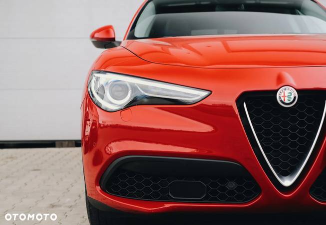 Alfa Romeo Stelvio 2.0 Turbo TI Q4 - 6