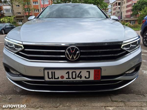 Volkswagen Passat Variant 2.0 TDI DSG Highline - 17