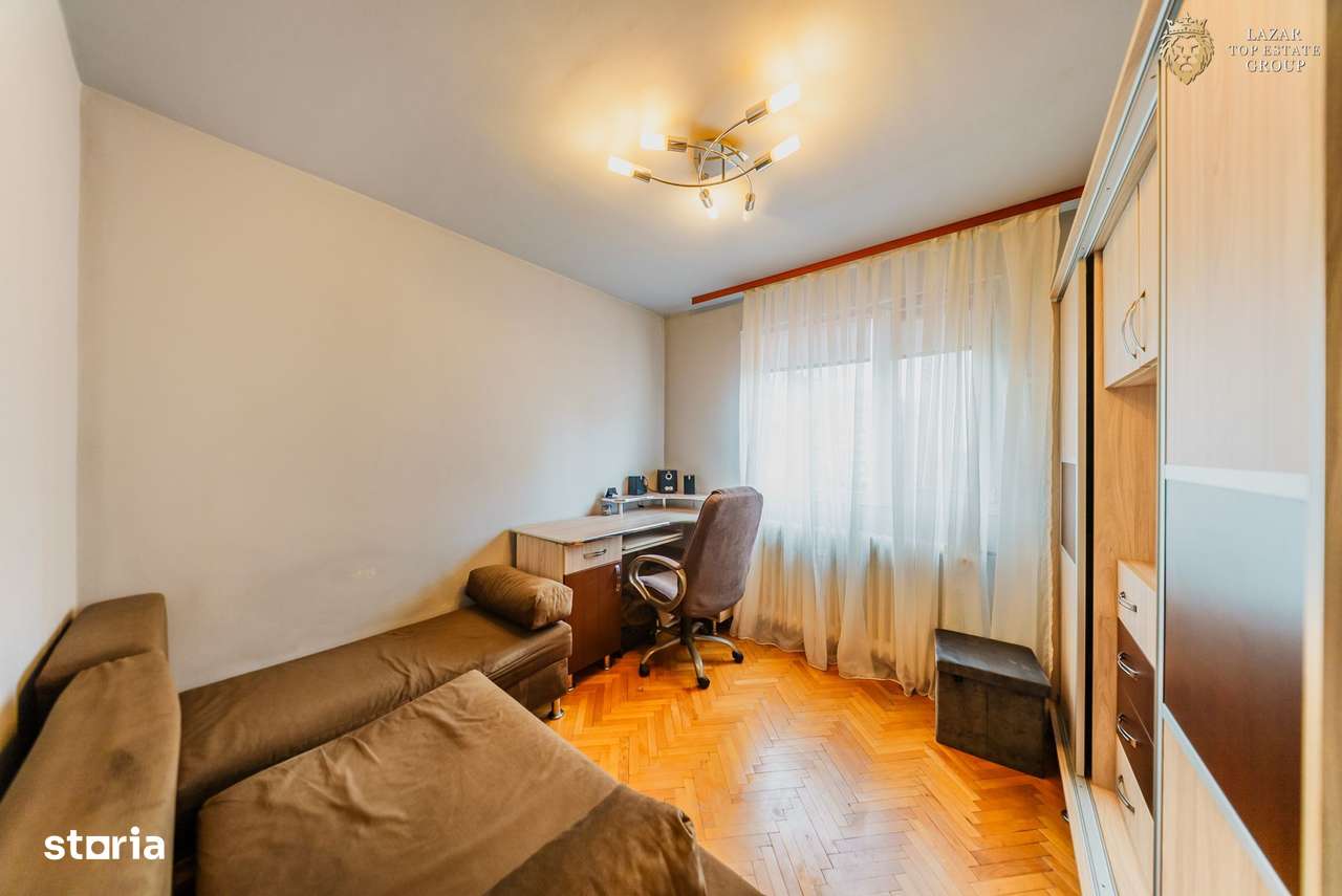 Apartament 2 camere de vanzare in Vlaicu-4