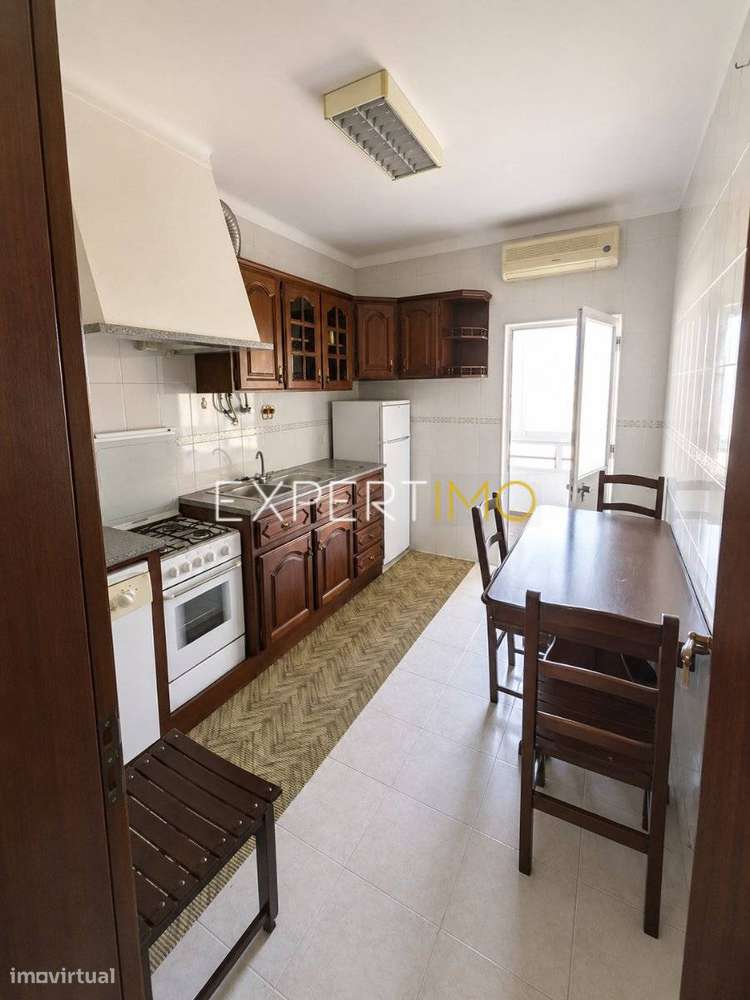 Apartamento T3 no centro de Vendas Novas-7