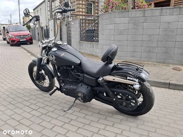 Harley-Davidson Dyna Street Bob - 4