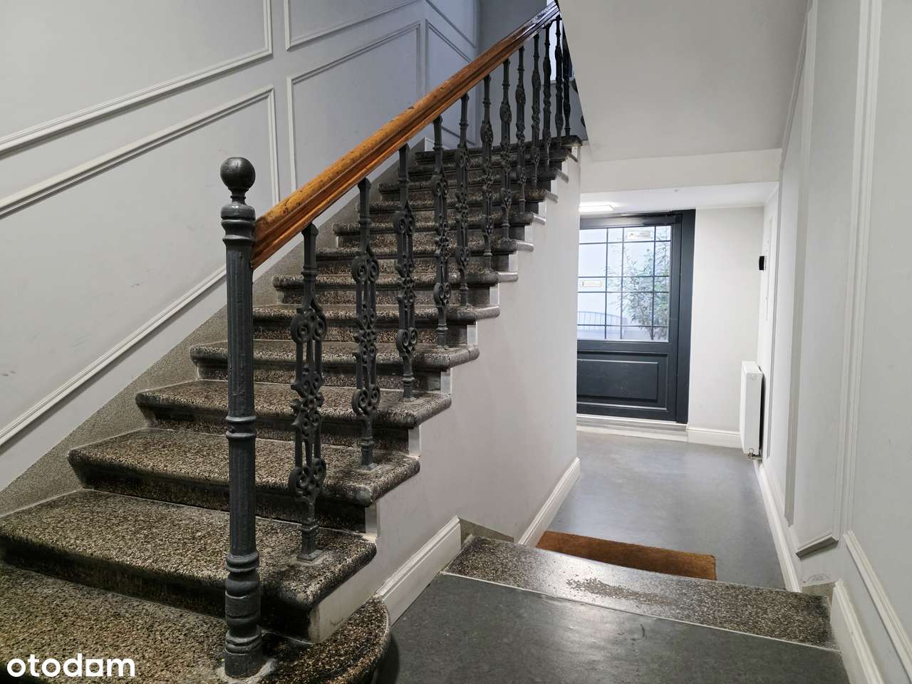 Duży lokal w centrum w pięknym budynku po kompleksowej modernizacji - Pełny obrazek: 5/14