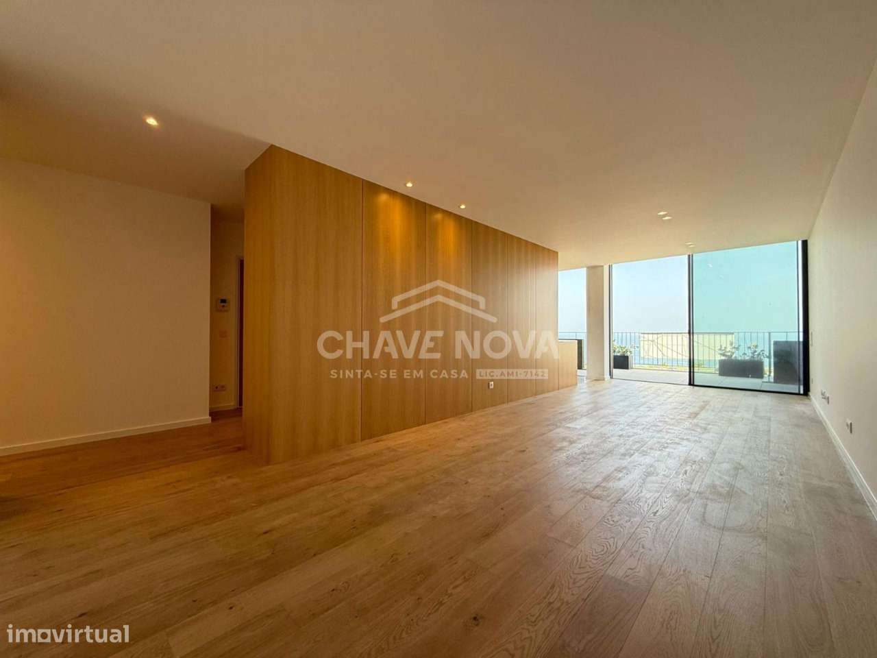 T3 Novo c/ Vistas Mar e 2 Lugares de Garagem em Canidelo-3