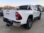 Toyota Hilux 4x4 Double Cab A/T Invincible - 3