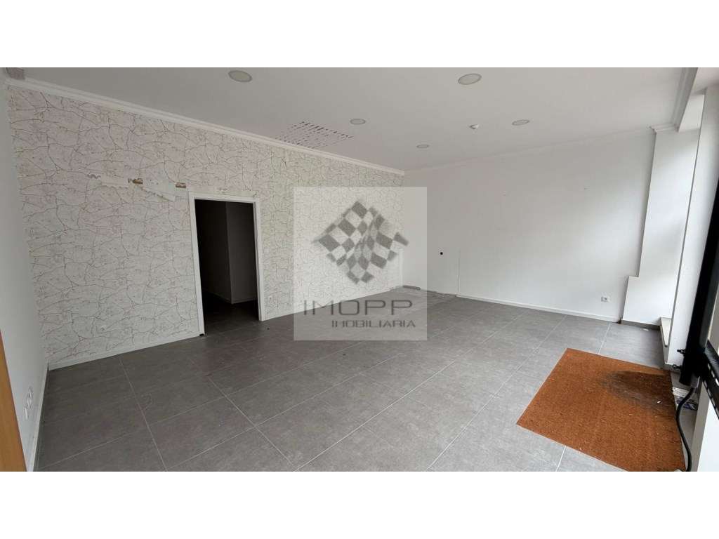 Excelente loja em Benfica - Grande imagem: 4/25