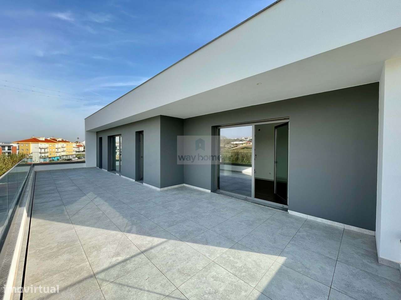 Moradia T4 | Quatro suites | Elevador | Garagem | Lourinhã | Praia da - Grande imagem: 5/45