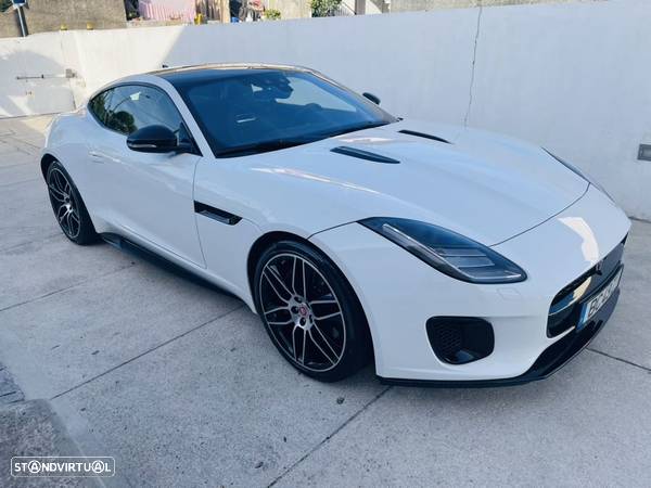 Jaguar F-Type 2.0 i4 R-Dynamic Black - 1