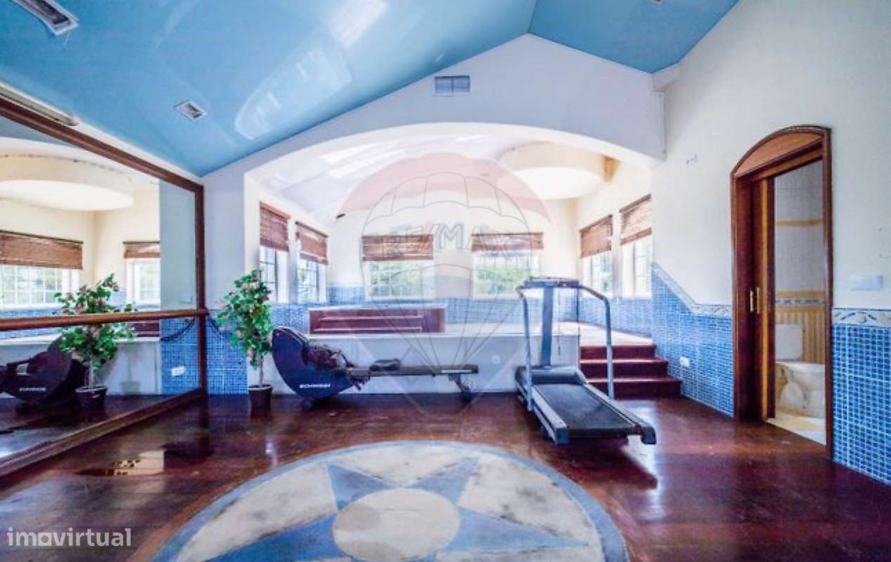 Moradia T6 para venda-29