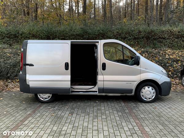 Renault Trafic - 4