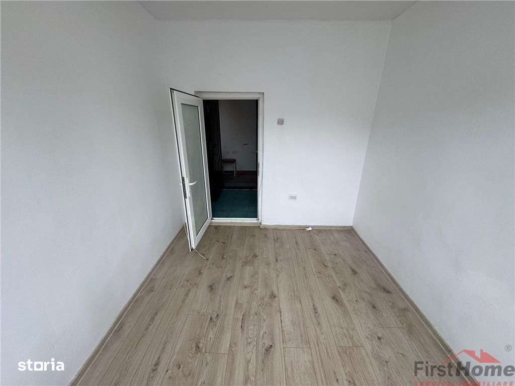 Garsoniera 12mp , de vanzare, zona Sud, etaj 4 cu acoperis - Imagine principală: 3/11