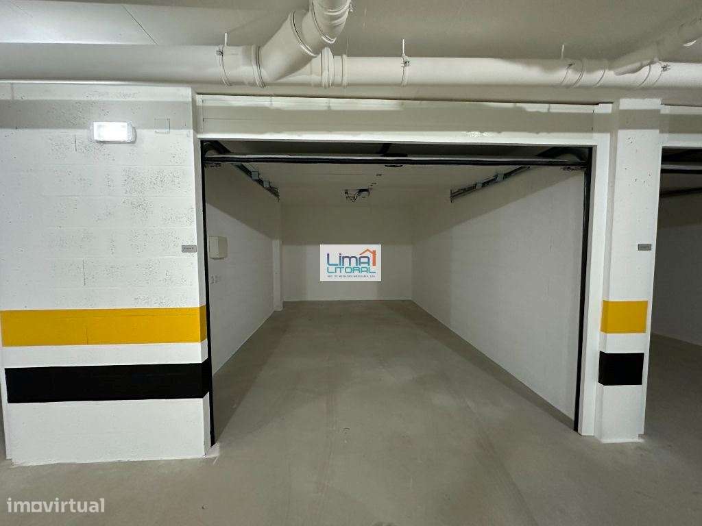 Apartamento T2 - com terraço e garagem privativa-15