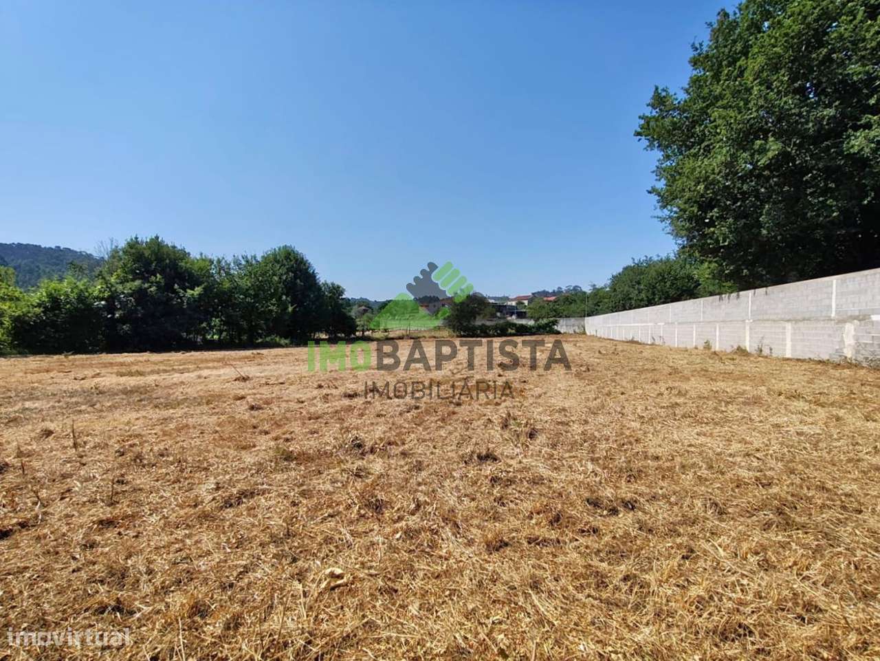 Terreno  para construção em Canedo (2280 m2)-0