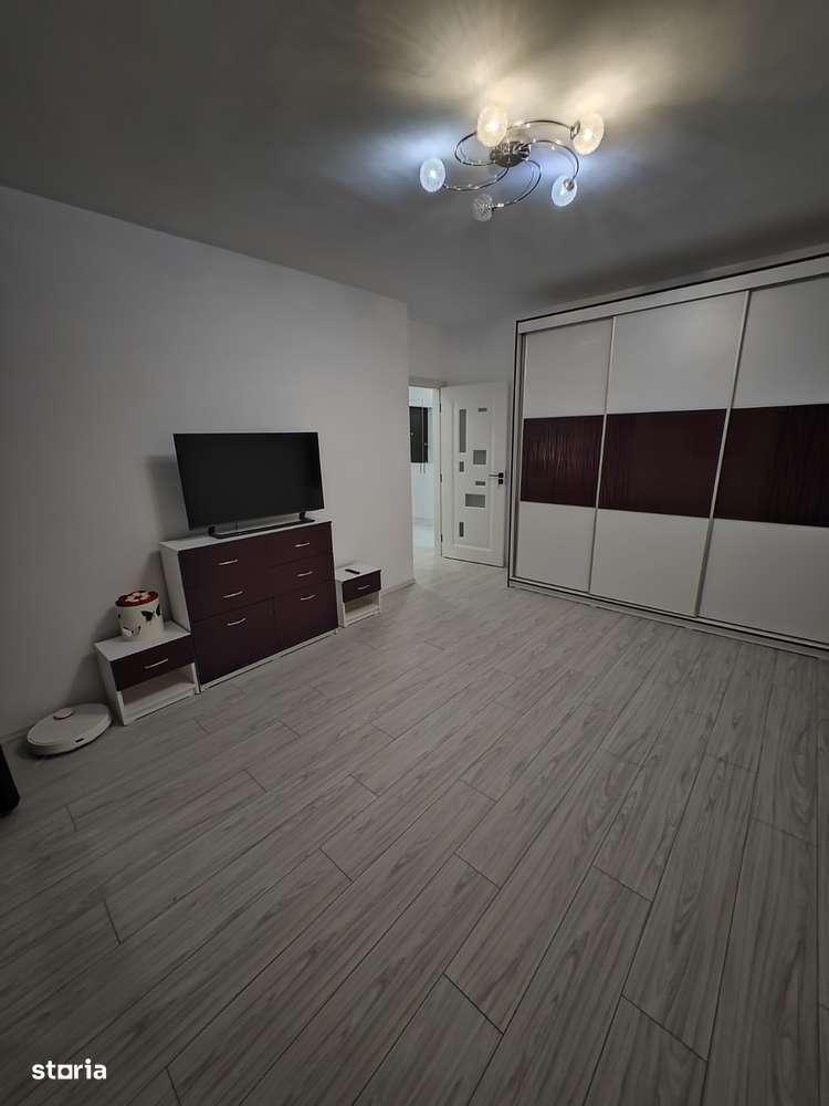 8 Minute Metrou Dimitrie Leonida | Apartament 2 camere decomandat - Imagine principală: 4/14
