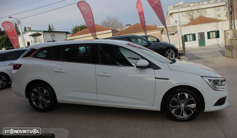 Renault Mégane Sport Tourer 1.2 TCE Zen - 5