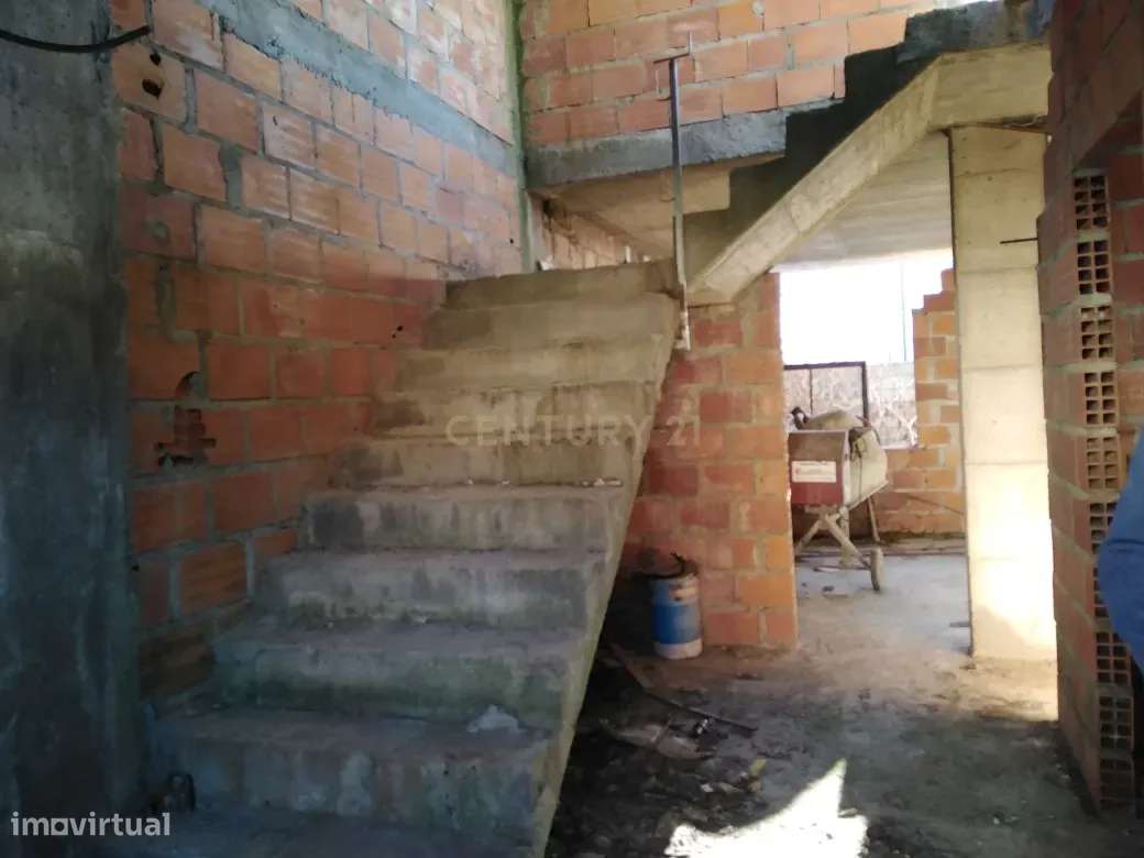 Casa em Construção em Alcains, Castelo Branco - 3 Quartos - Grande imagem: 3/32