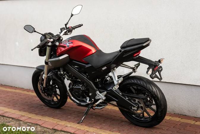 Yamaha MT - 4