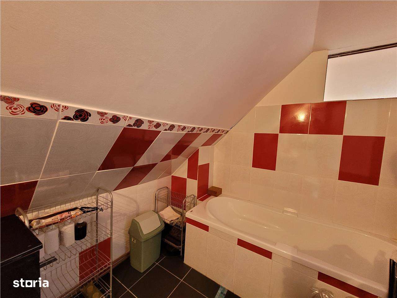 Apartament la casa , 2 camere , Vitrat , 100mp - Imagine principală: 4/7