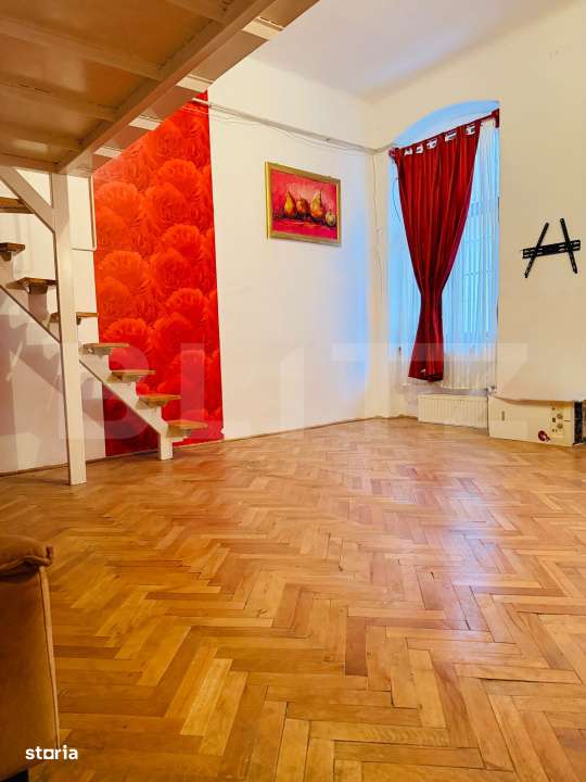 Garsoniera spatioasa, tip duplex, in centrul istoric al Brasovului - Imagine principală: 5/14
