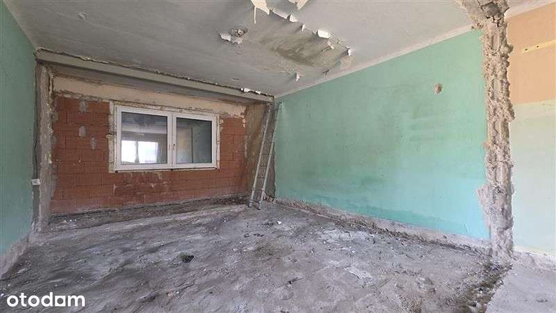 Połowa domu do remontu, duży potencjał.-10