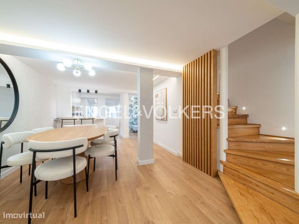 Duplex reformado c/ charme perto da Praça das Flores - Grande imagem: 2/29