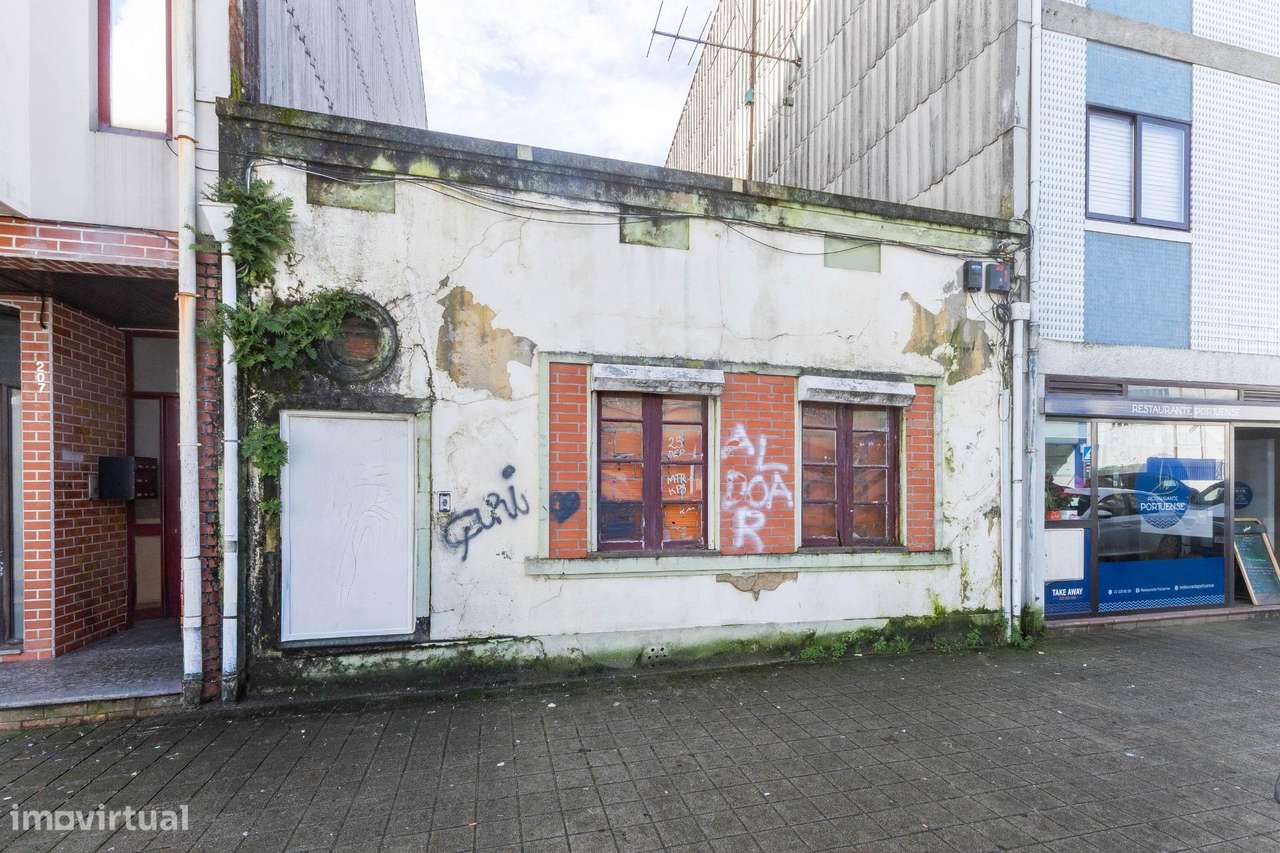 Moradia com Terreno para Construção em Ramalde ,Porto-13