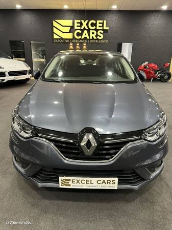 Renault Mégane 1.5 Blue dCi Intens EDC - 12