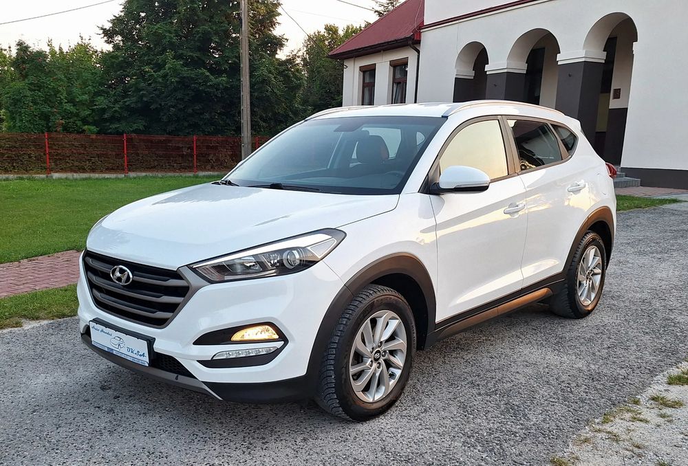 Hyundai Tucson III (2015-2020) 1.7 CRDI BlueDrive Style 2WD DCT 2016